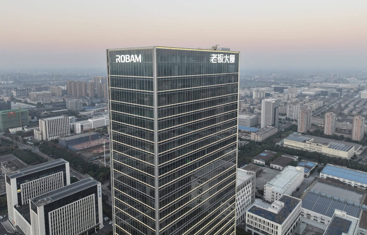 海口大厦外墙发光字安装服务电话是多少？