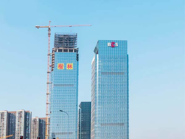 武汉大楼顶部发光字生产厂家哪家信誉好质量可靠？