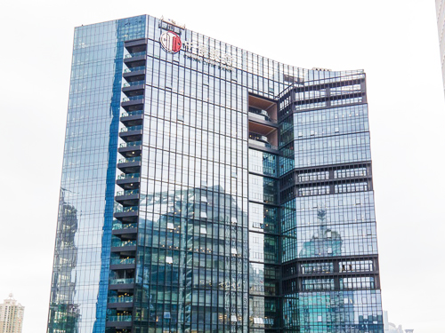 干挂幕墙楼体发光字能使用多久？